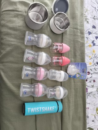 Termos de agua y comida + biberones