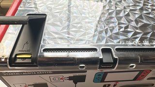 Nintendo Switch con juego y accesorios
