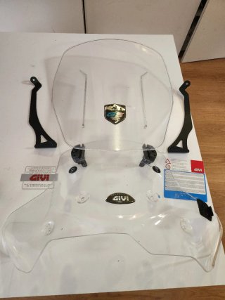 Cúpula Givi F700 GS 2014