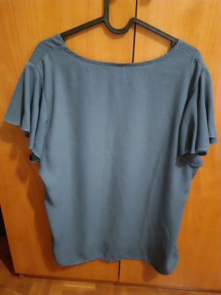 Blusa gris azulada talla XL