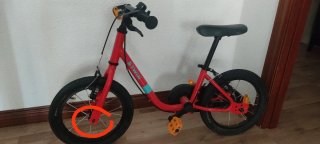 Bicicleta infantil Btwin roja