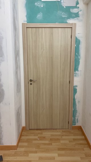 Carpintero – Montajes, puertas, parquet