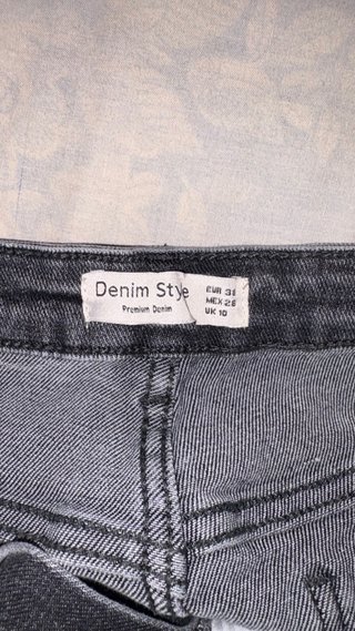 Pantalones anchos grises