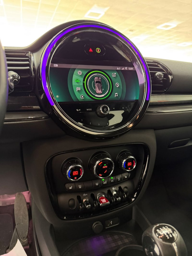 MINI Clubman 2021, foto 9