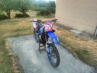 Yamaha YZ 125