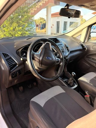 Ford EcoSport 2016