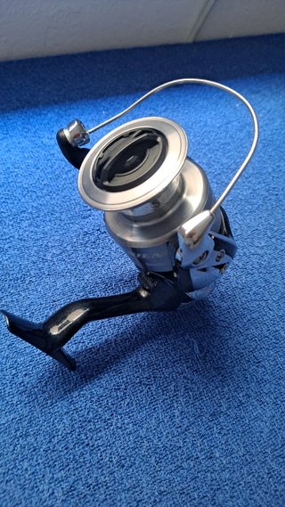 Carrete de pesca Shimano Sienna 4000FE