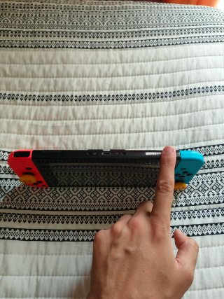 Nintendo Switch+accessori + Scheda SD 128GB