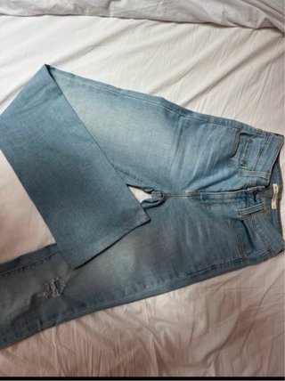 Pantalón Levis 725 High Rise Bootcut Talla 25