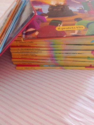 Libri per bambini 1€ all pezzo 19 pezzi
