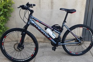 Bicicleta Moma 29 Gris