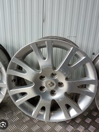 Llantas Renault Laguna