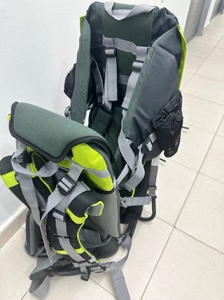 Mochila Portabebés Senderismo,como nueva.