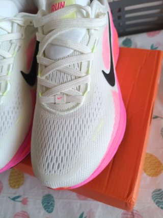Nike Vomero 18 Mujer Talla 40