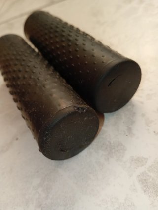 Puños Scooter Eléctrico Negros