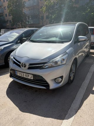 Toyota Verso 2015 Diésel 7 Plazas | 181.000 km | B