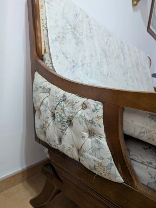 Sillón vintage tela y madera