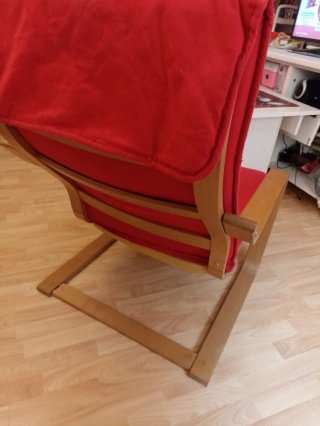 Sillón Mecedora Rojo y Madera
