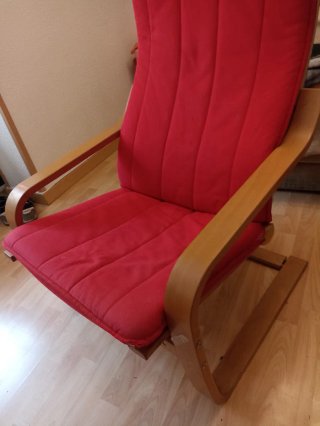 Sillón Mecedora Rojo y Madera