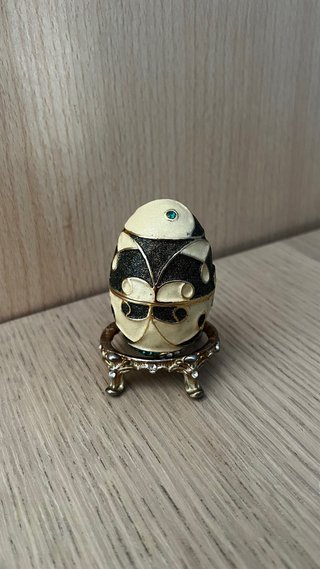 Huevo Joyero Estilo Fabergé con Base