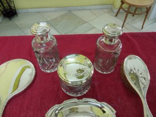 Juego tocador francés plata maciza años 30 357 grs
