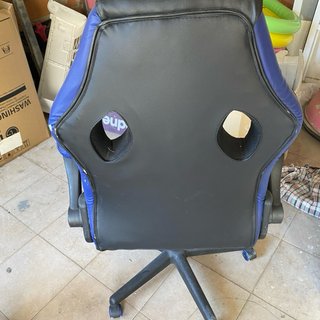 Escritorio blanco con cajón