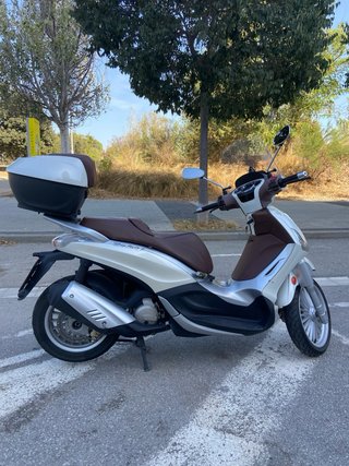 Piaggio Beverly 125 2012 - 11.086 KM