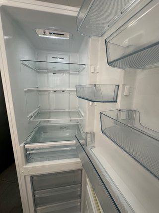 Nevera Teka Blanca Semi Nueva