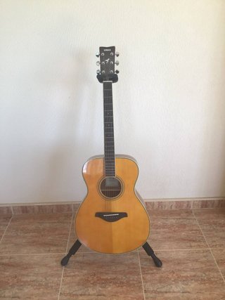 Guitarra Acústica Yamaha FS-TA VT