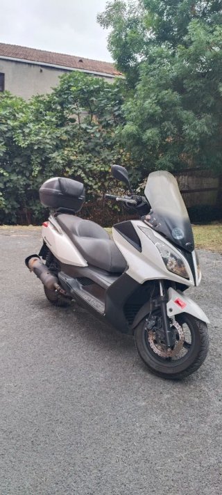 Kymco Super Dink 300