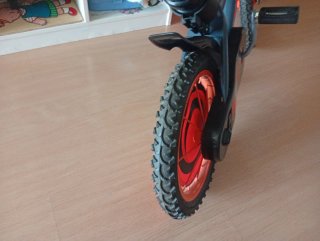 Bicicleta Infantil TOIMSA 4-7 años con ruedines