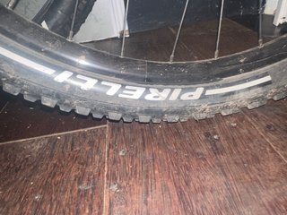 Cubierta MTB Pirelli Scorpion R 29 2.40