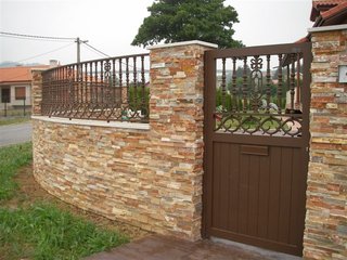 Puertas y Vallas Aluminio Soldado