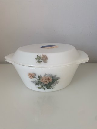 Vajilla Arcopal rosas nueva