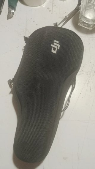Estabilizador DJI Negro Con Cámara y tarjeta y car
