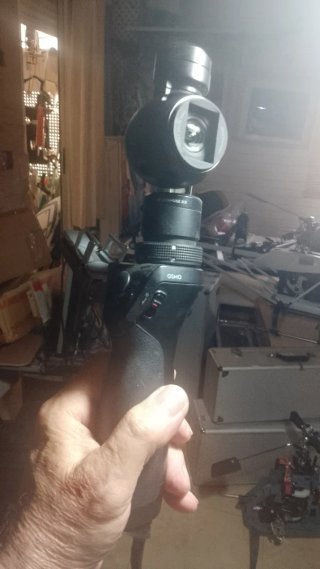 Estabilizador DJI Negro Con Cámara y tarjeta y car