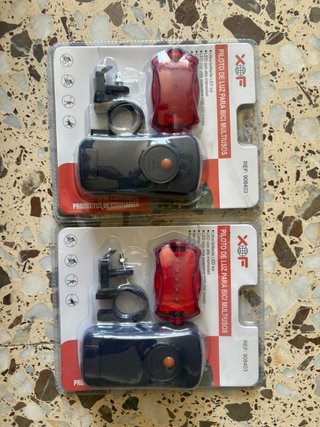Medidor de Contorno Rojo y Negro