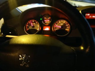 Peugeot 207 HDI 1.4 ITV pasada 5 puertas
