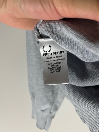 Jersey Fred Perry Gris Talla M (Cuello Henley)