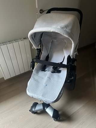 Carro de bebé y silla de paseo