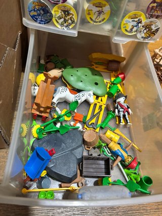 Variado de Playmobil granja + dinosaurios