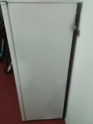 Congelador vertical blanco