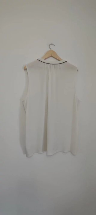 Blusa sin mangas blanca talla XL