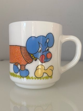 Arcopal taza perro salchicha