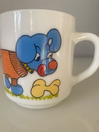 Arcopal taza perro salchicha