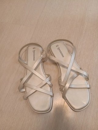 Sandalias Inextenso Talla 40 Doradas