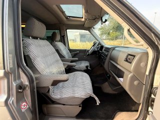 7PLAZAS+CAMA+VW MULTIVAN 2.5TDI 102CV 8900€