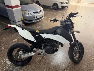KTM 690 SMC – 2012 | A2 | Supermotard