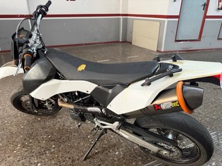KTM 690 SMC – 2012 | A2 | Supermotard