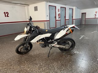 KTM 690 SMC – 2012 | A2 | Supermotard